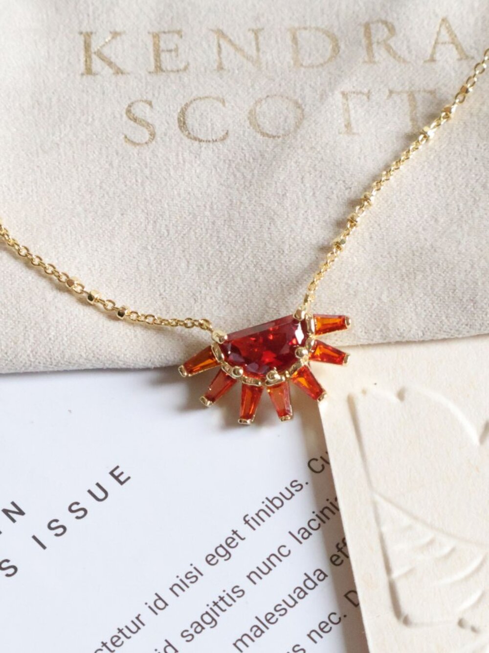 Kendra Scott Samantha Sun Orange Glass Necklace Gold - Picture 2 of 2